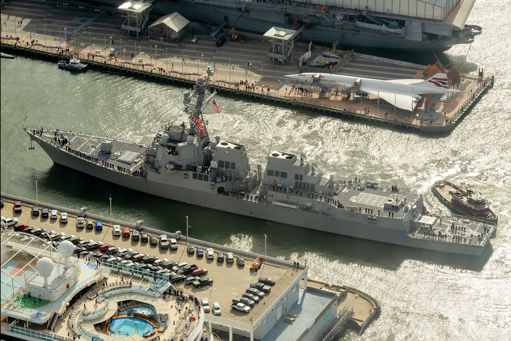 USS John Basilone Arrives for Commissioning In NYC