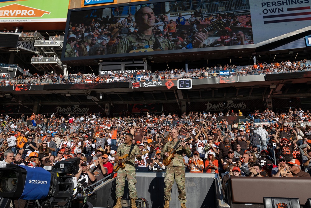 U.S. Army Band Downrange perform at Cleveland Browns Week 9