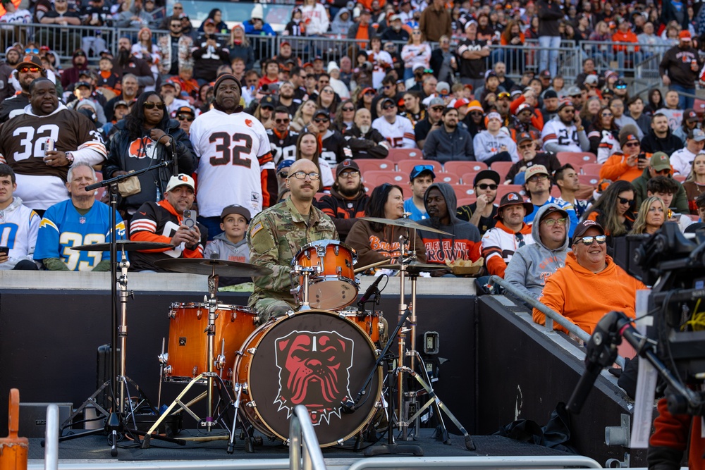 U.S. Army Band Downrange perform at Cleveland Browns Week 9