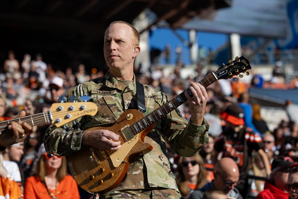 U.S. Army Band Downrange perform at Cleveland Browns Week 9