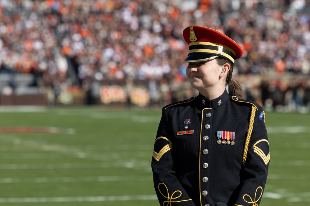 U.S. Army Band Downrange perform at Cleveland Browns Week 9