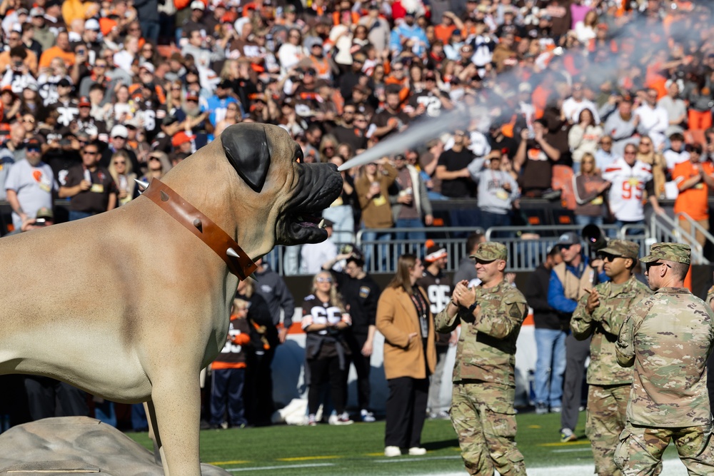 U.S. Army Band Downrange perform at Cleveland Browns Week 9