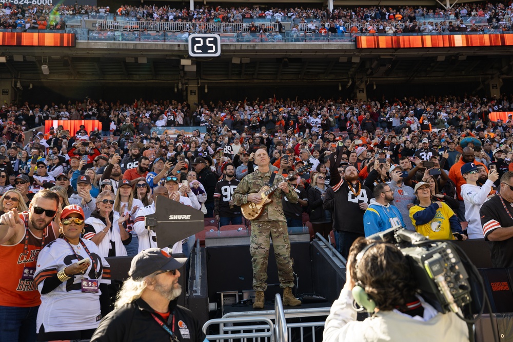 U.S. Army Band Downrange perform at Cleveland Browns Week 9