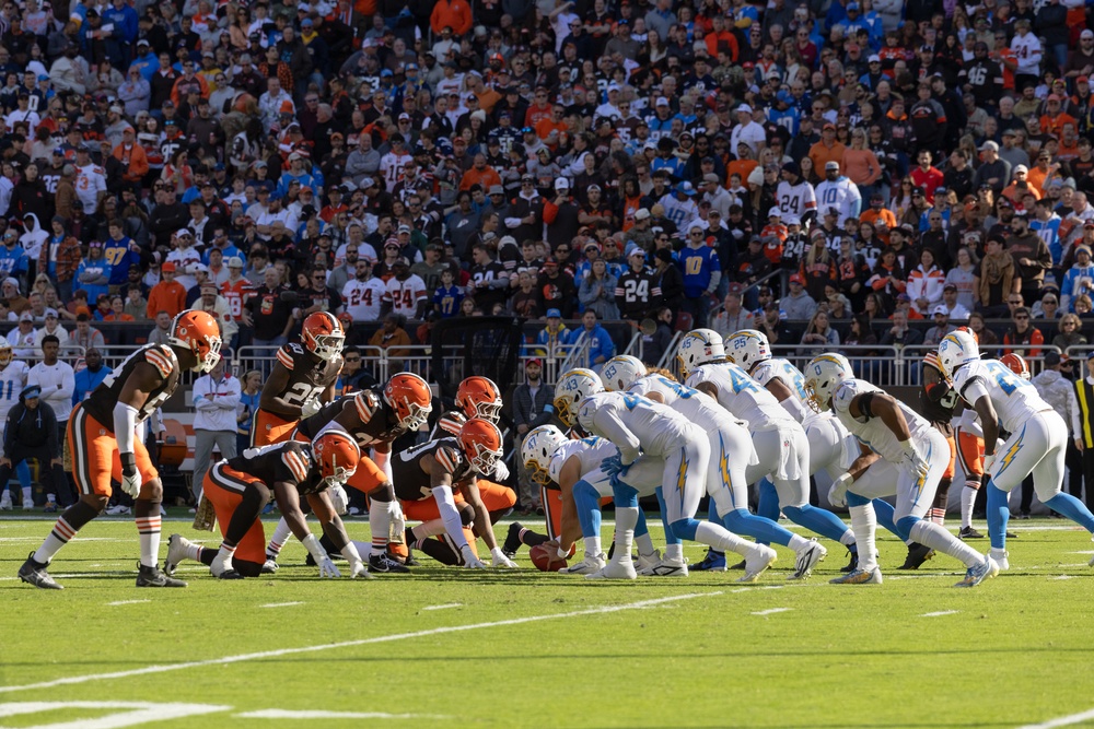 U.S. Army Band Downrange perform at Cleveland Browns Week 9