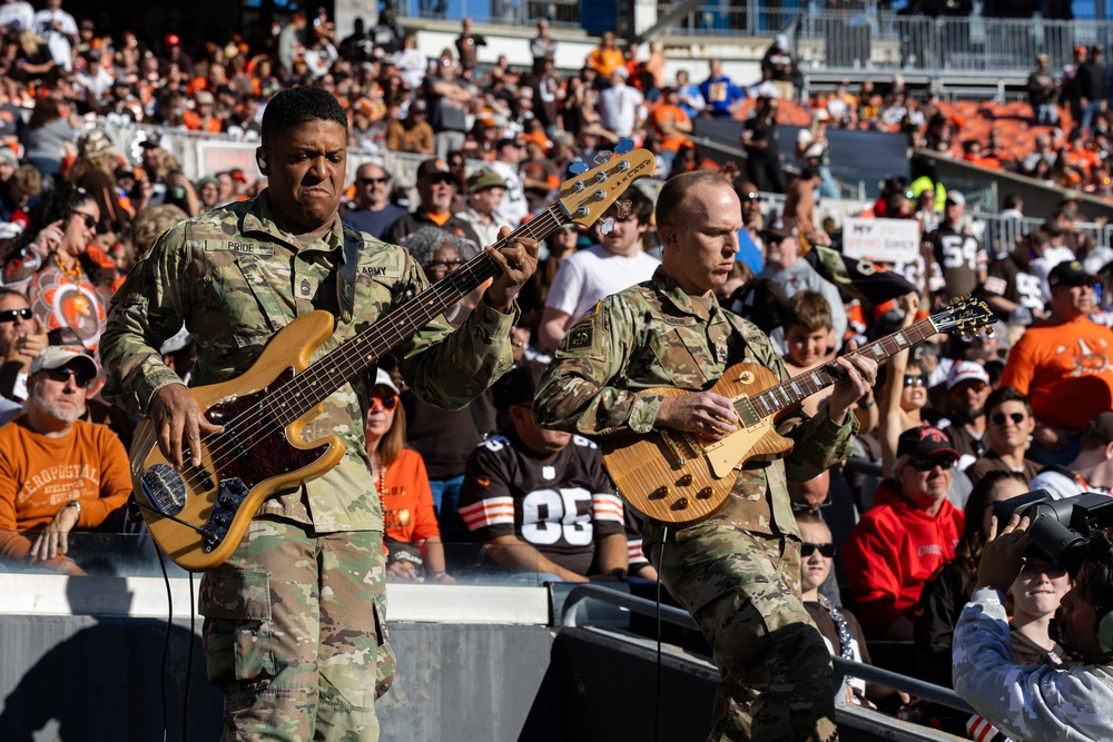 U.S. Army Band Downrange perform at Cleveland Browns Week 9