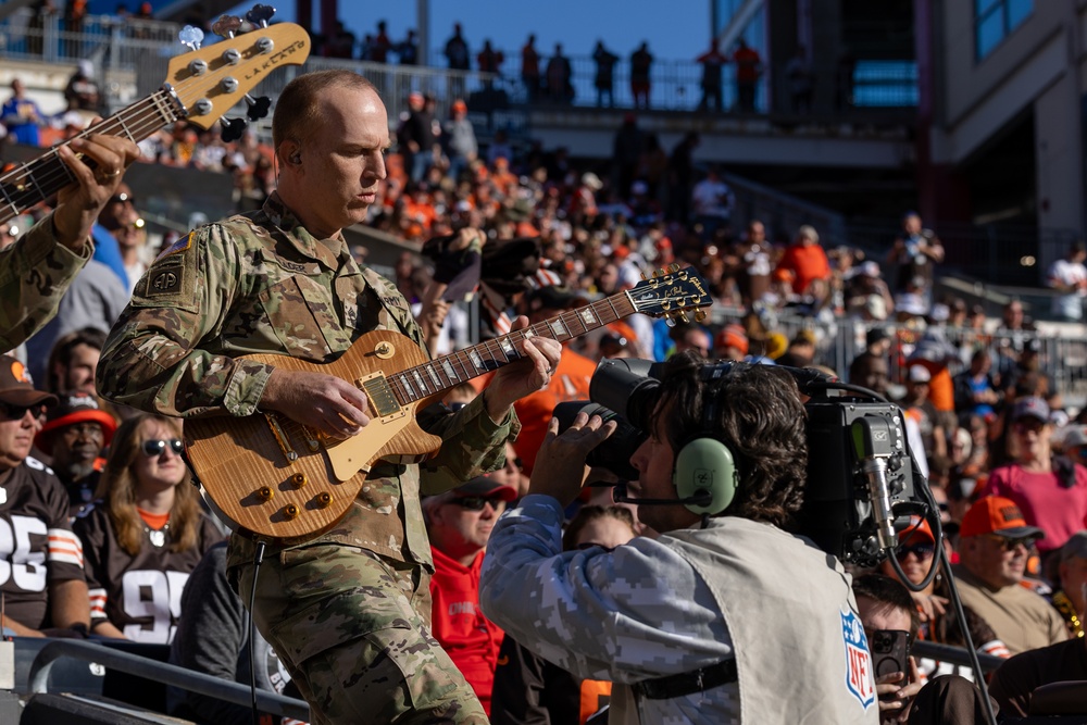 U.S. Army Band Downrange perform at Cleveland Browns Week 9