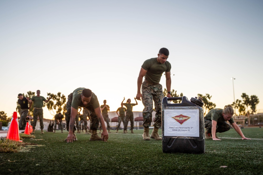 3rd MAW leadership trains with Corporals Course