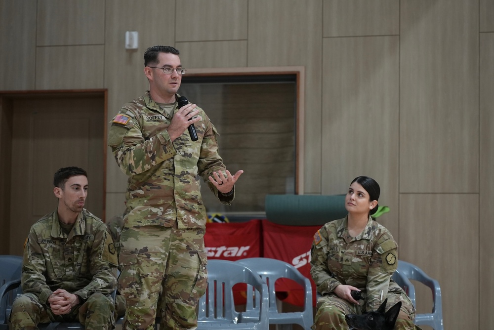 903rd MWR K9 Demonstration at Korea Pet High School