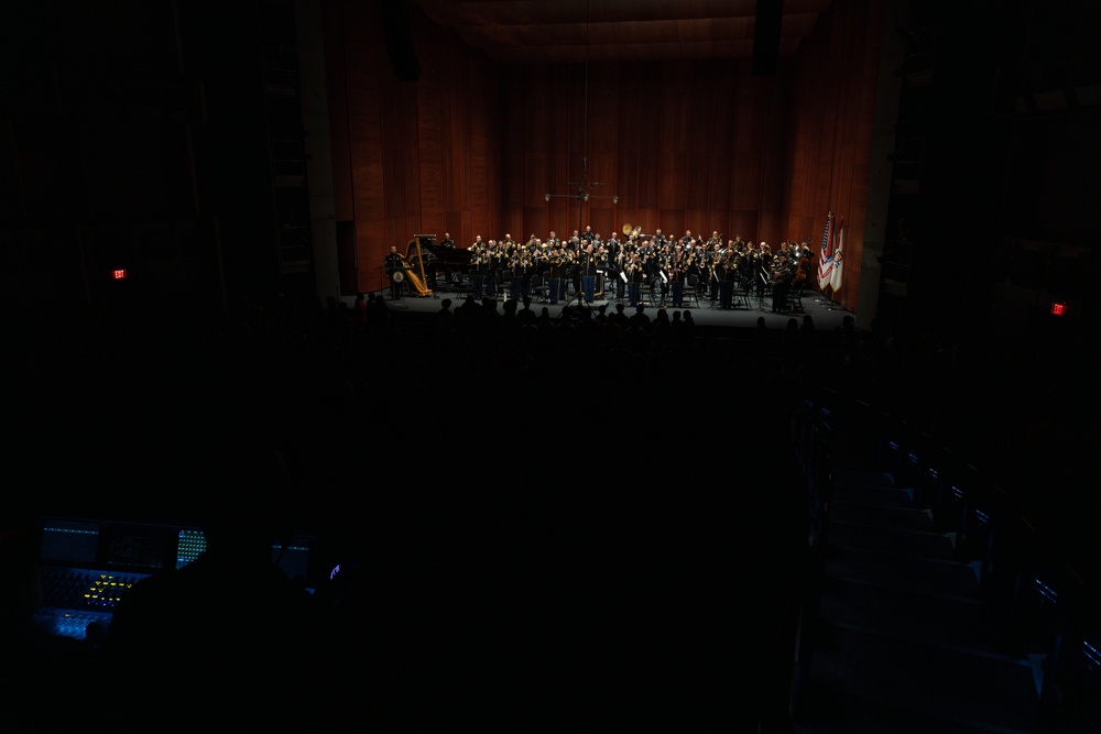 The U.S. Army Concert Band performs for 1,000 students as part of Veteran and the Arts Initiative