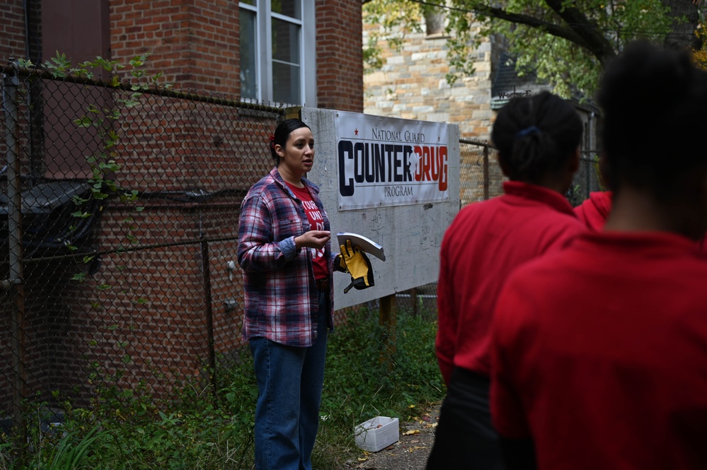 DC National Guard Counterdrug Program and MPD Host Inspiring &amp;quot;Plant the Promise&amp;quot; Event for Red Ribbon Week