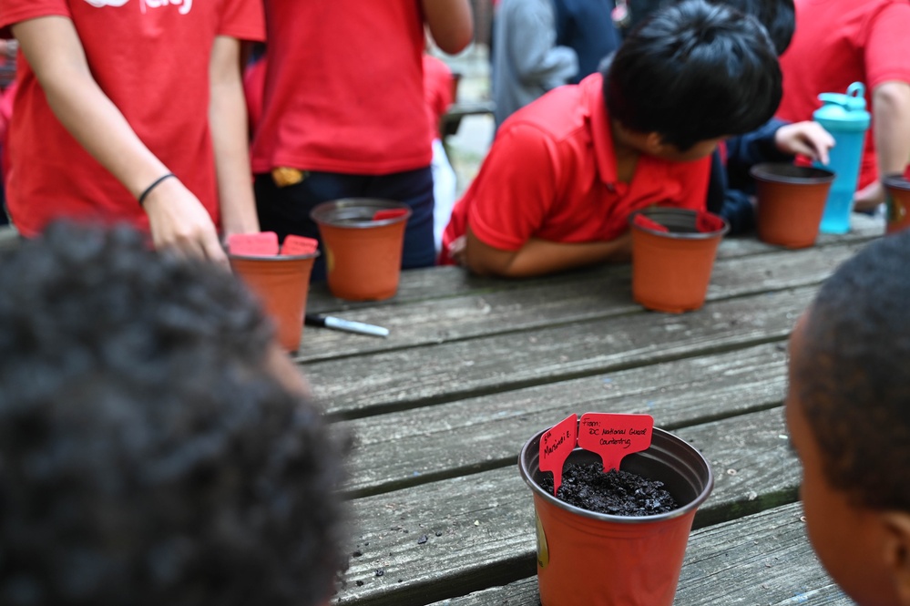 DC National Guard Counterdrug Program and MPD Host Inspiring &amp;quot;Plant the Promise&amp;quot; Event for Red Ribbon Week