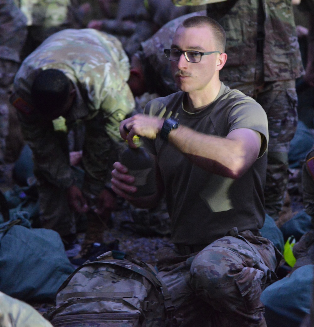 56th SBCT Soldiers earn air assault wings in Grafenwoehr