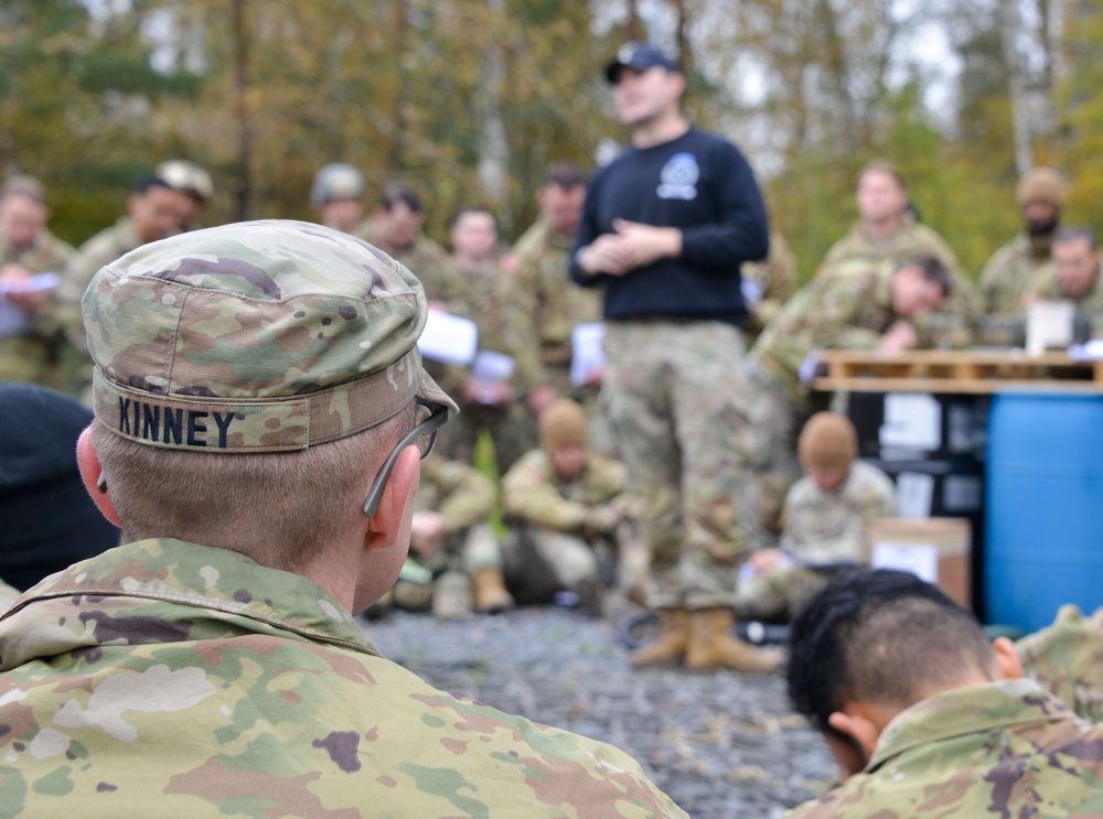 56th SBCT Soldiers earn air assault wings in Grafenwoehr