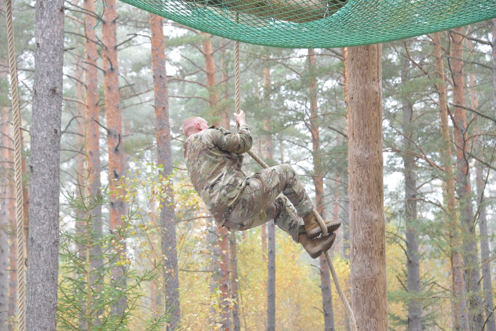 56th SBCT Soldiers earn air assault wings in Grafenwoehr