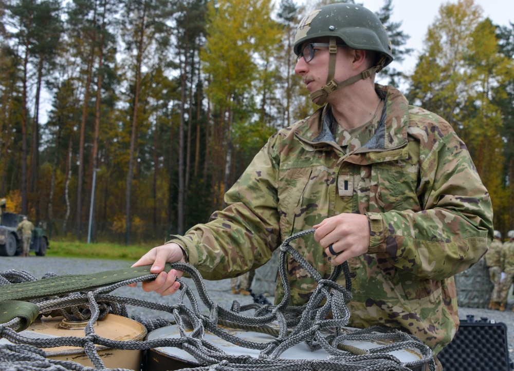 56th SBCT Soldiers earn air assault wings in Grafenwoehr