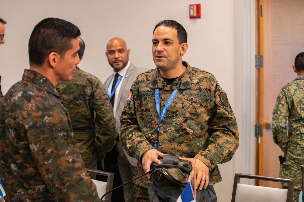 Conference of American Armies opens in Miami, focusing on 21st century security challenges