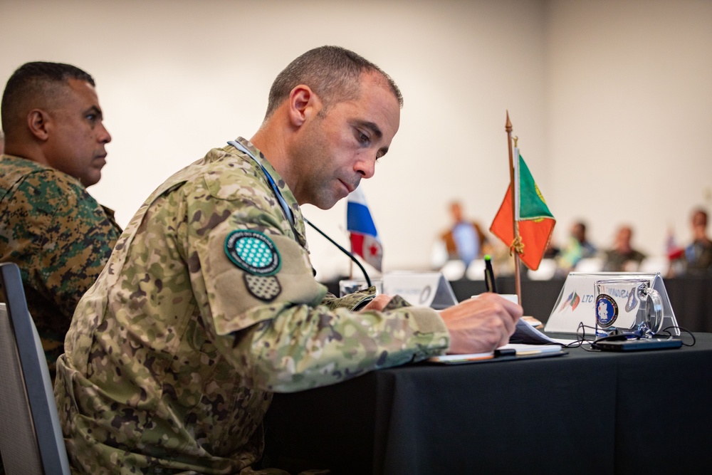 Conference of American Armies opens in Miami, focusing on 21st century security challenges