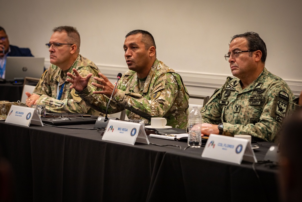 Conference of American Armies opens in Miami, focusing on 21st century security challenges