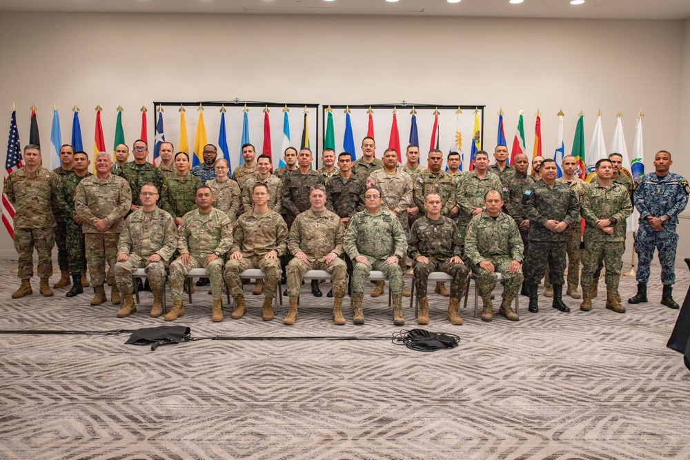 Conference of American Armies opens in Miami, focusing on 21st century security challenges