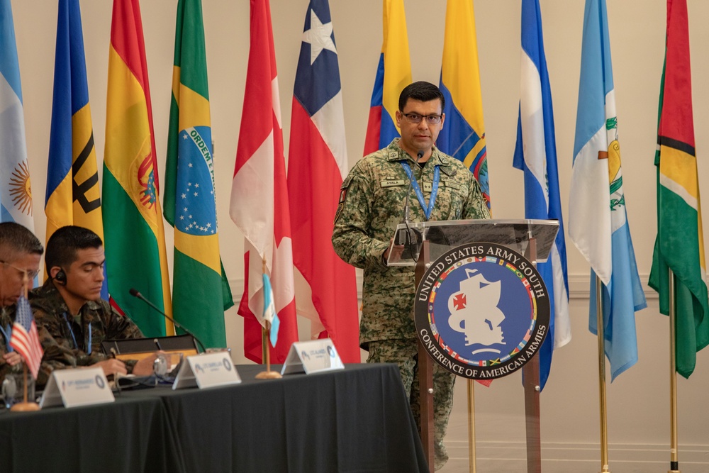 Conference of American Armies opens in Miami, focusing on 21st century security challenges