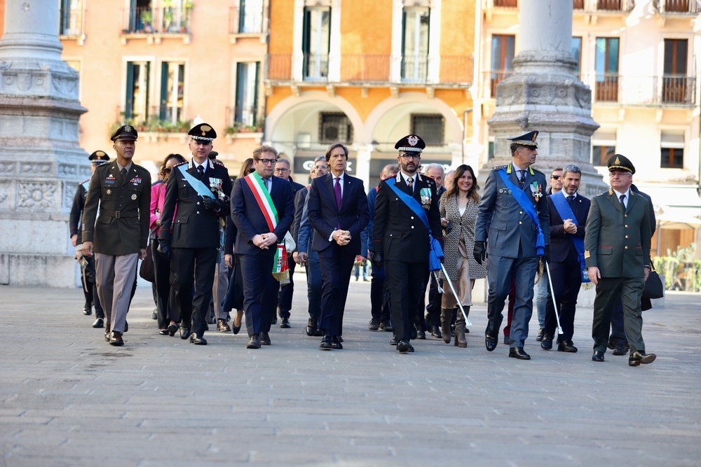 Army Leaders honor Italian National Unity and Armed Forces Day in Vicenza Ceremony