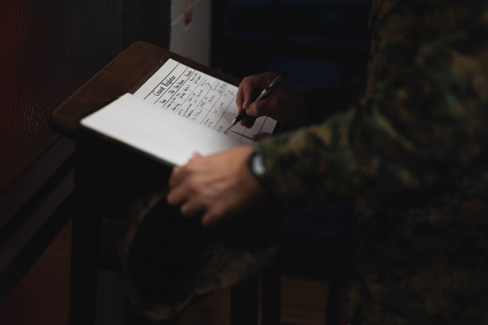 Chaplain of the Marine Corps visits 3rd MAW commanding general