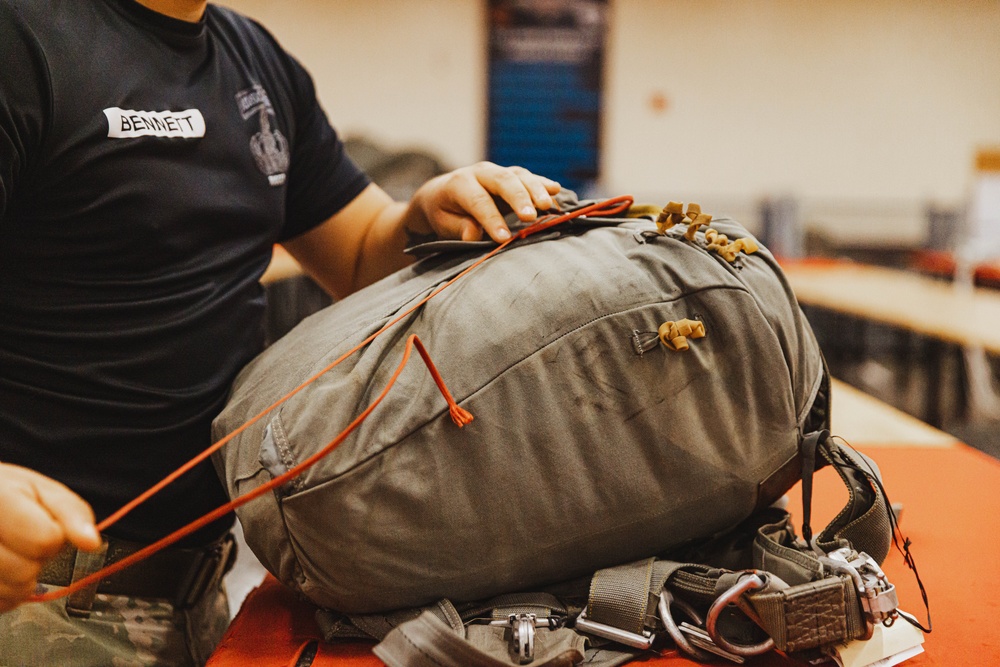 1-507th Parachute Riggers