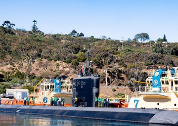 USS Greeneville Arrives in San Diego