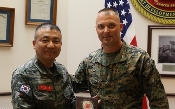 Colonel Kyung Ho Cho Visits CD&amp;I