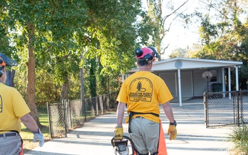 Southern Baptist Convention Georgia Disaster Relief Group Assists Homeowners in Statesboro, GA