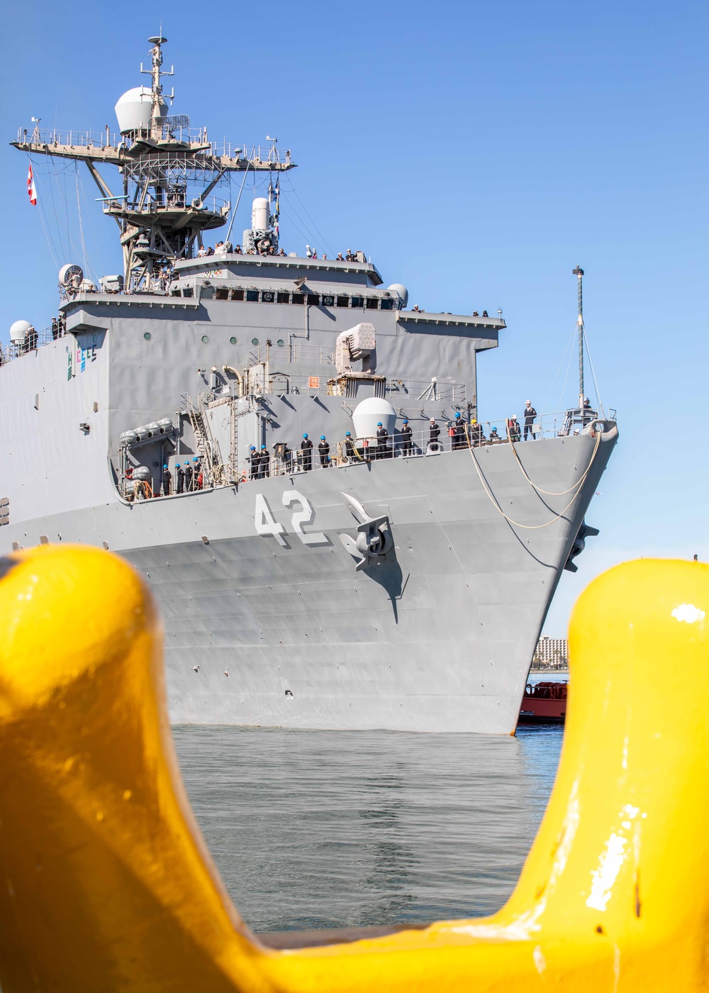 USS Germantown (LSD 42) Arrives at Broadway Pier for Fleet Week San Diego