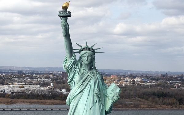 USS Basilone Arrives for Commissioning In NYC