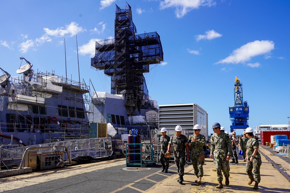 Fleet Master Chief of Republic of Korea visits Pearl Harbor Naval Shipyard