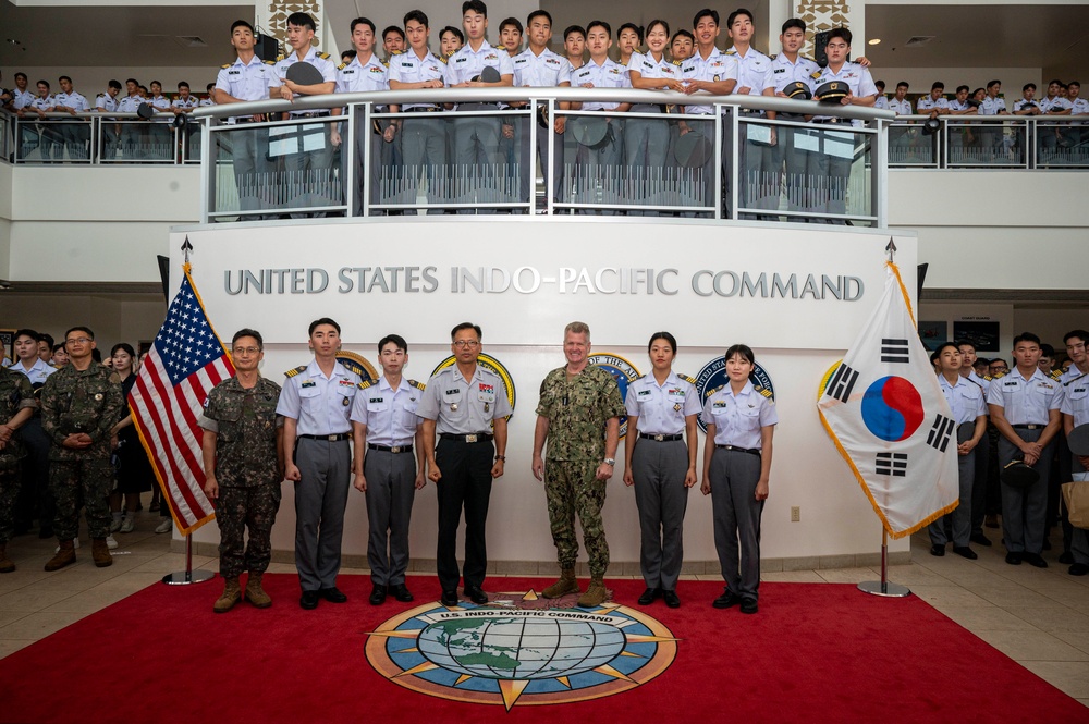 USINDOPACOM Hosts Korea Military Academy Cadets