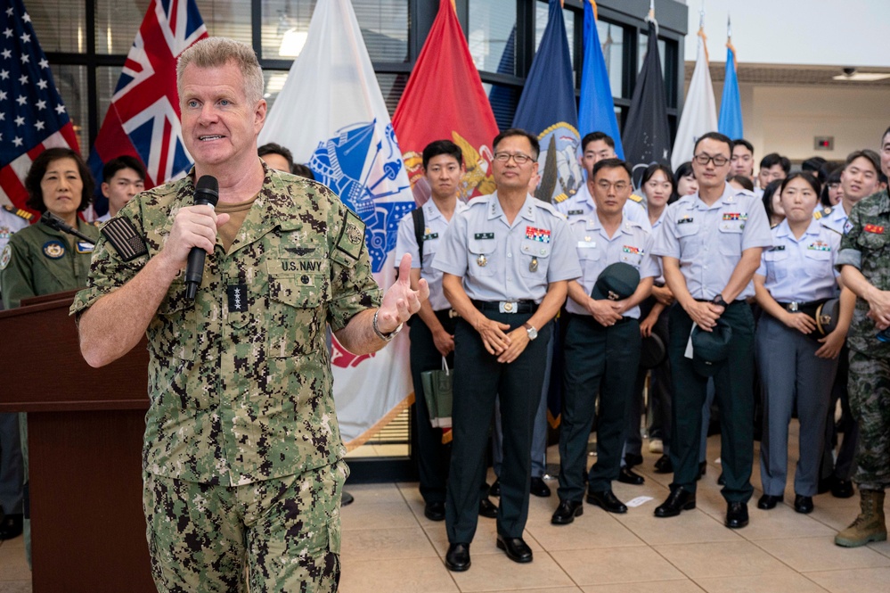 USINDOPACOM Hosts Korea Military Academy Cadets