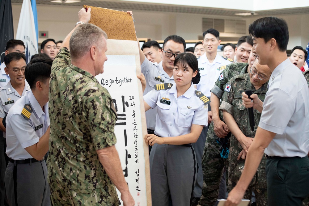 USINDOPACOM Hosts Korea Military Academy Cadets