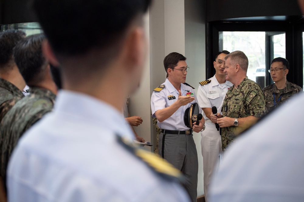 USINDOPACOM Hosts Korea Military Academy Cadets