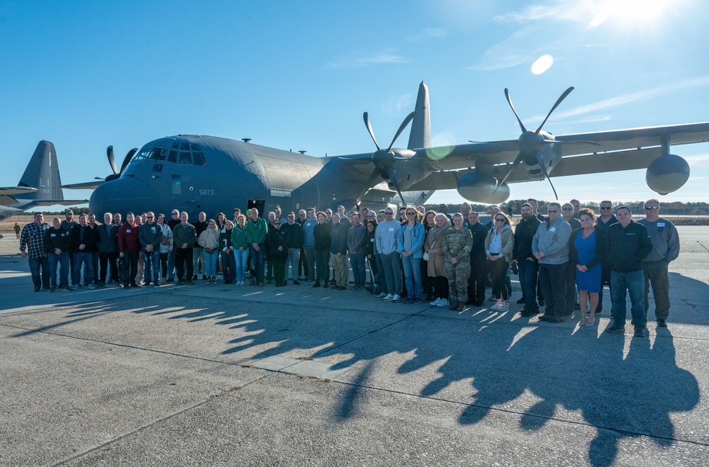 Civilian employers get first hand look at 106thRescue Wing mission during boss lift