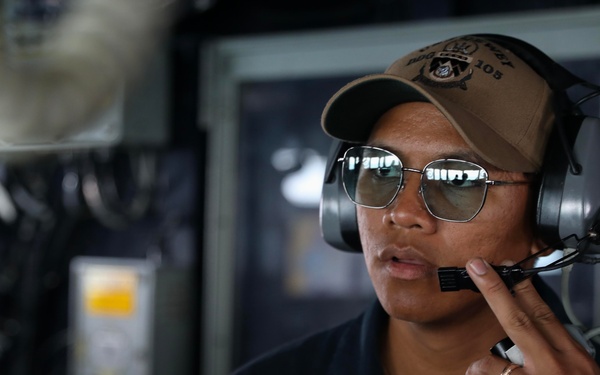 USS Dewey (DDG 105) Departs Lumut, Malaysia
