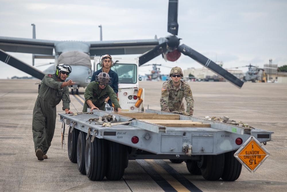 VMM-265, 1-1 ADA transport Patriot missiles aboard MV-22B Osprey