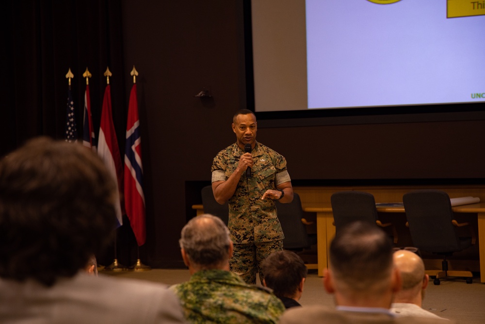 II MEF Hosts MultiNation Amphibious Conference