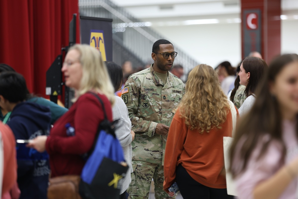 7th MSC Showcases Reserve Careers at KHS