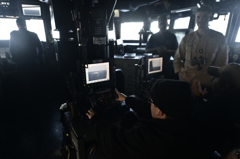 USS Winston S. Churchill conducts Simulated Straits Transit