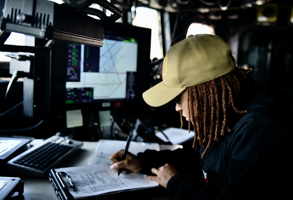 USS Winston S. Churchill conducts a Surface Warfare Exercise