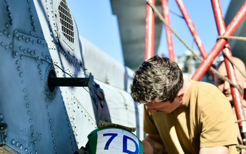 HSM 70 conducts maintenance onboard USS Winston S. Churchill