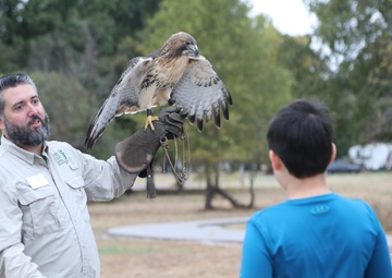 Keystone Lake Office promotes sustainable recreation practices at family nature walk