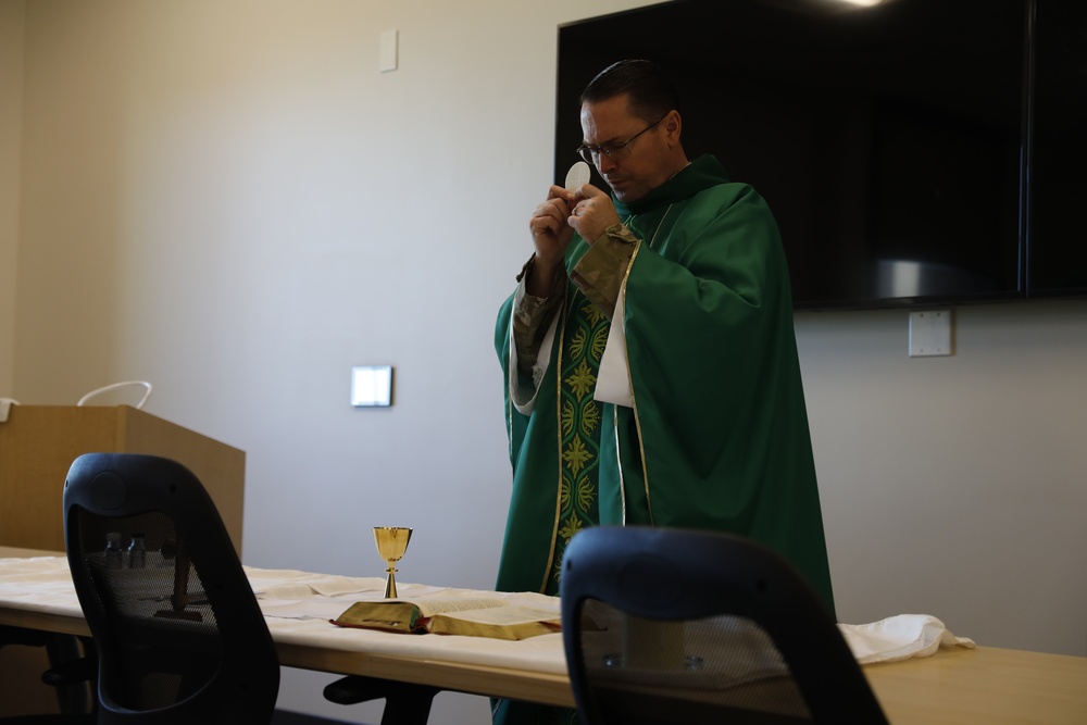 California Army National Guard’s Sole Catholic Priest Offers His Services To Soldiers