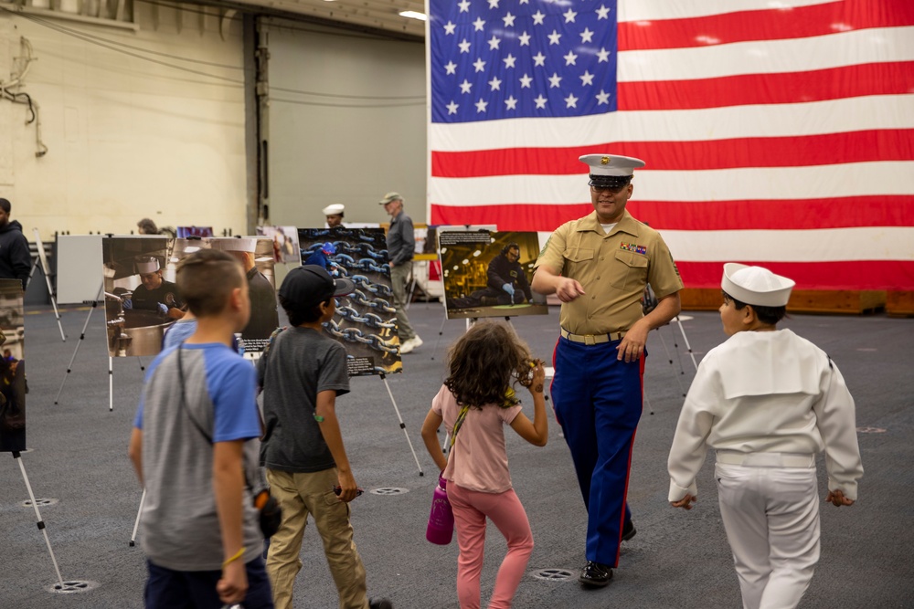 USS Tripoli Participates in Meet the Fleet on 32nd Street