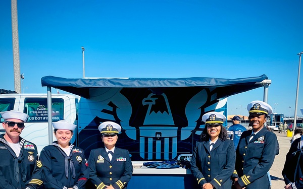 Meet the Fleet at 32nd Street