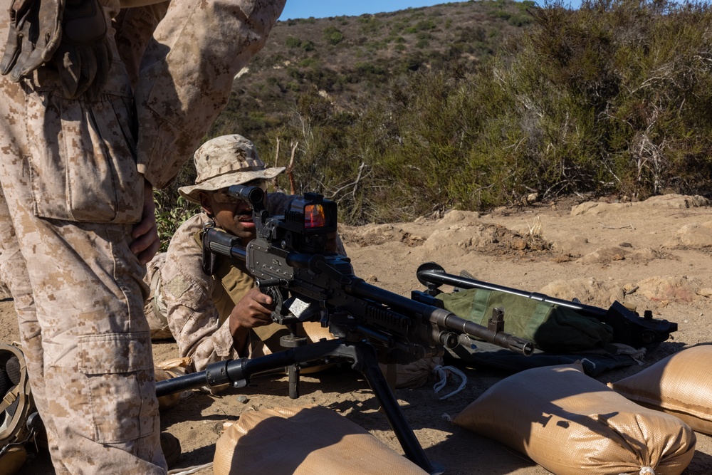 1st Recon Bn. Marines conduct live-fire day, night ranges